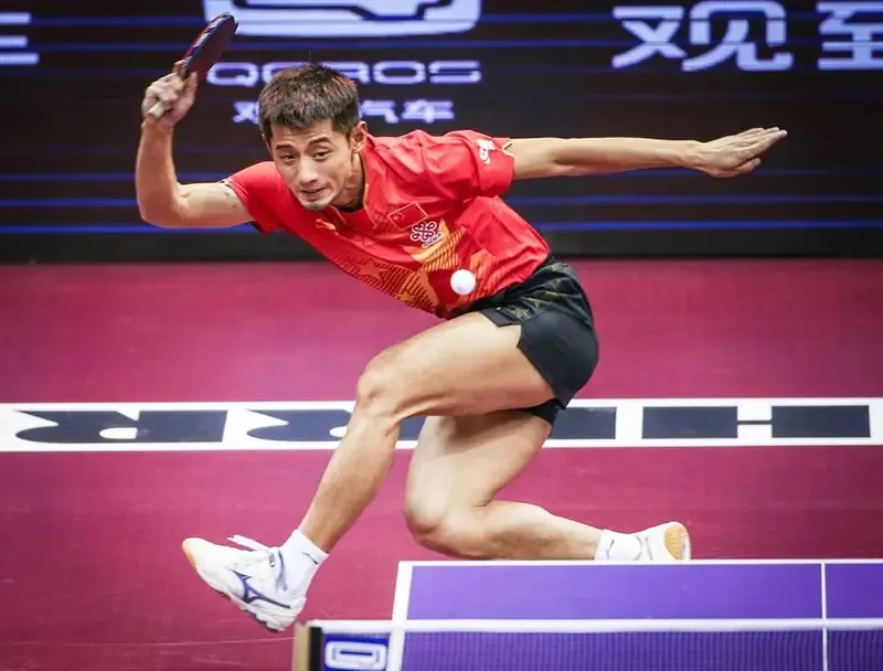 A picture of Zhang Jike playing